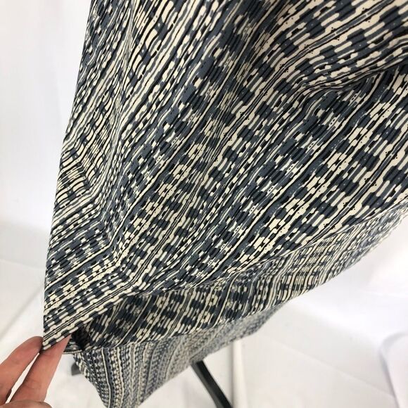 Vince Aztec Silk V-neck Shift Midi Dress - Picture 7 of 9